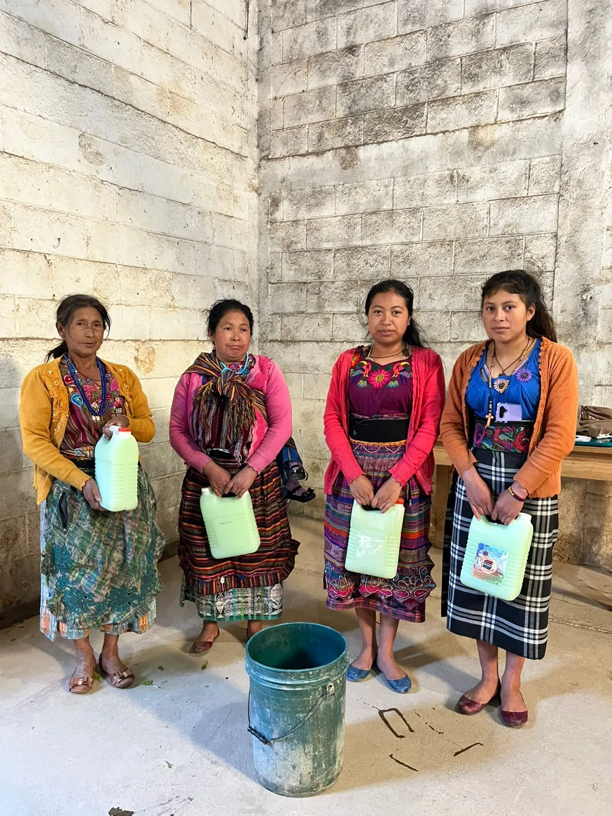 Taller de jabón líquido para ropa. 