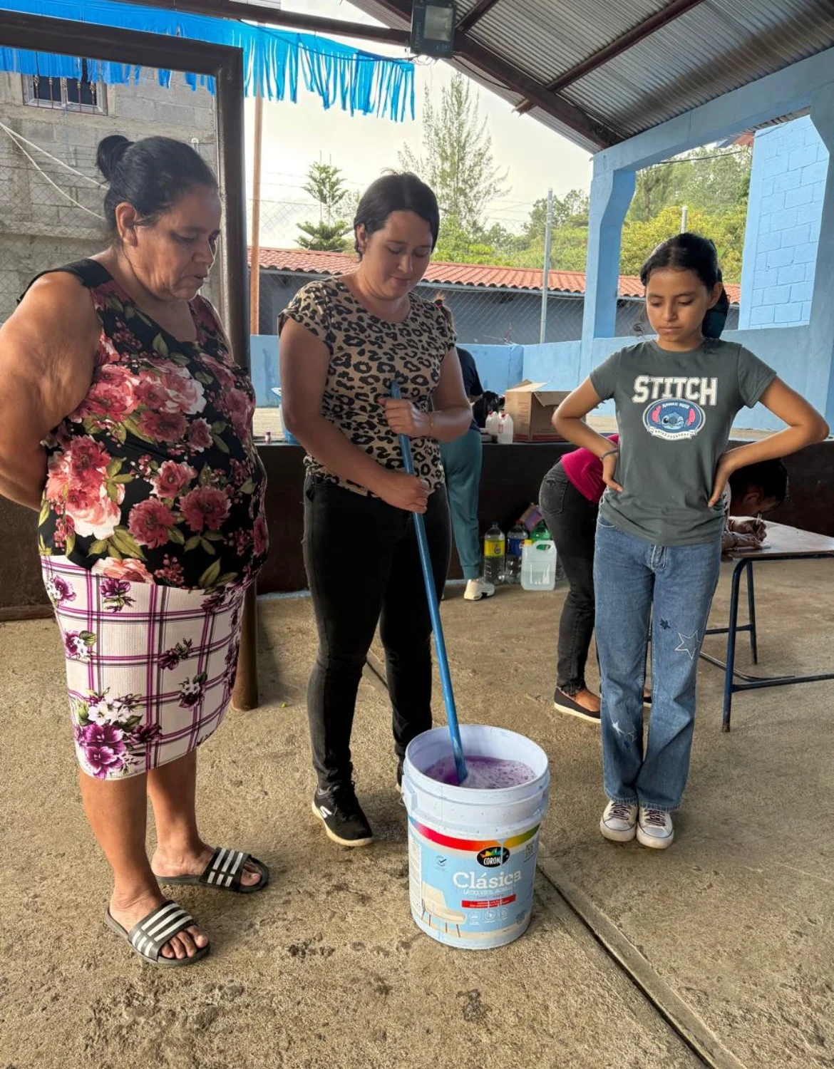 Taller de desinfectante. 