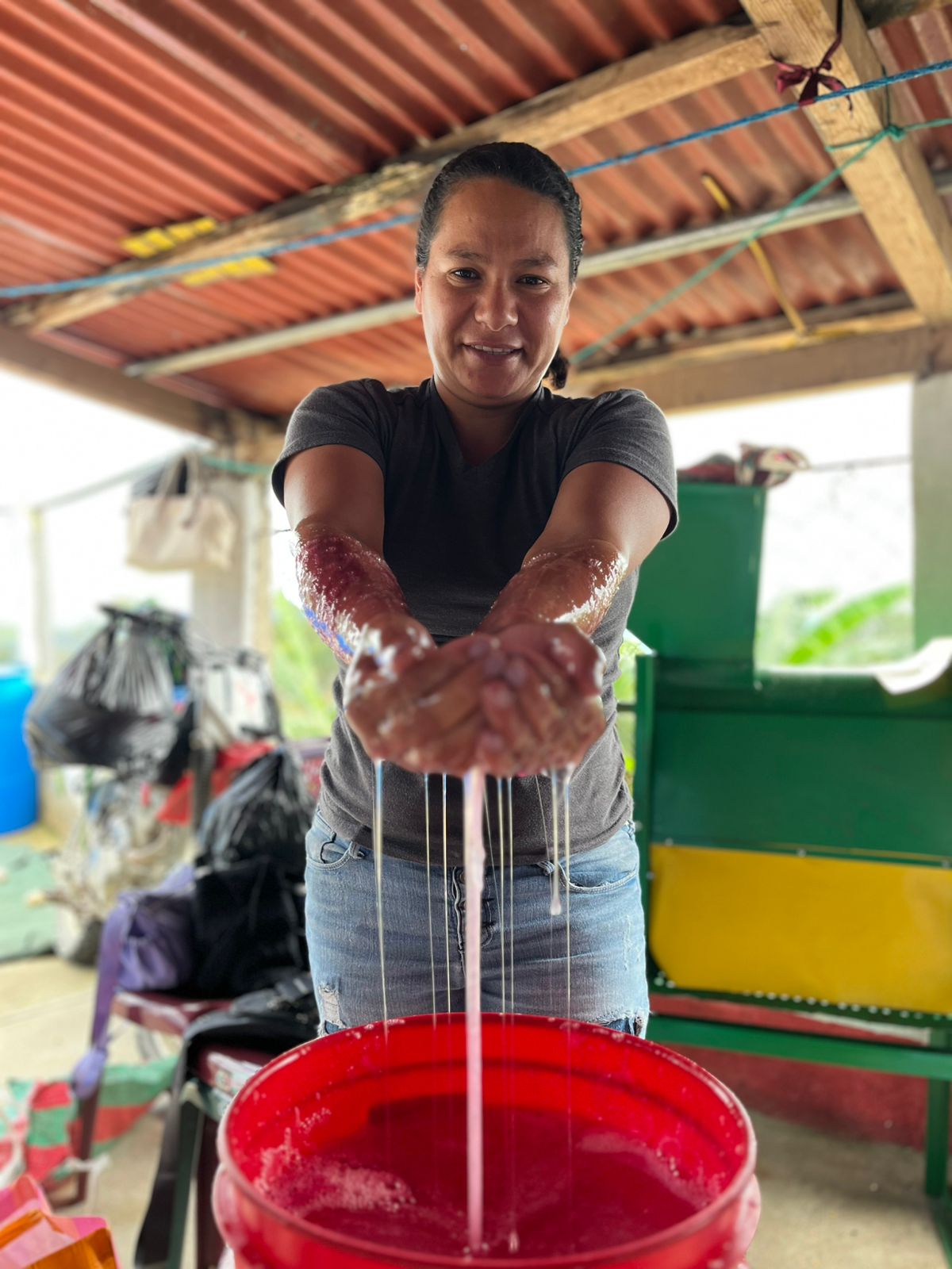 Taller de jabón liquido de ropa. 