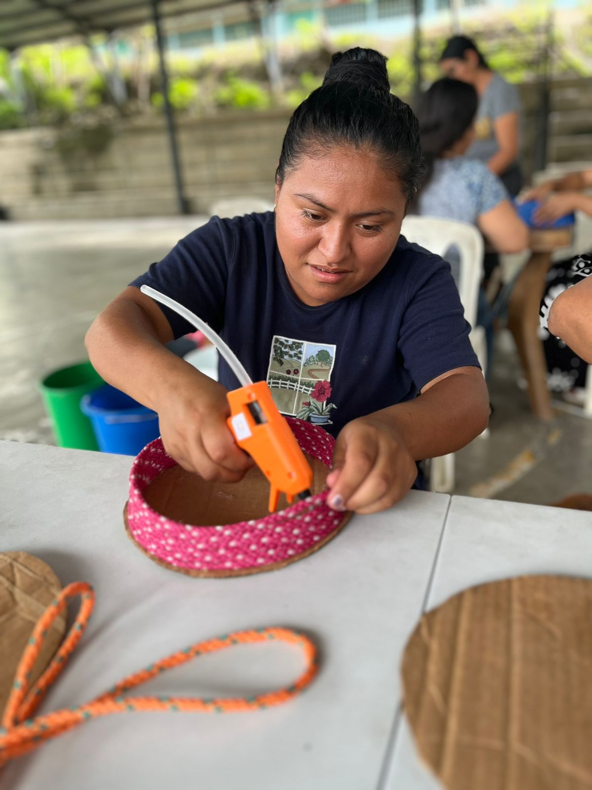 Taller de canastas con lazo. 