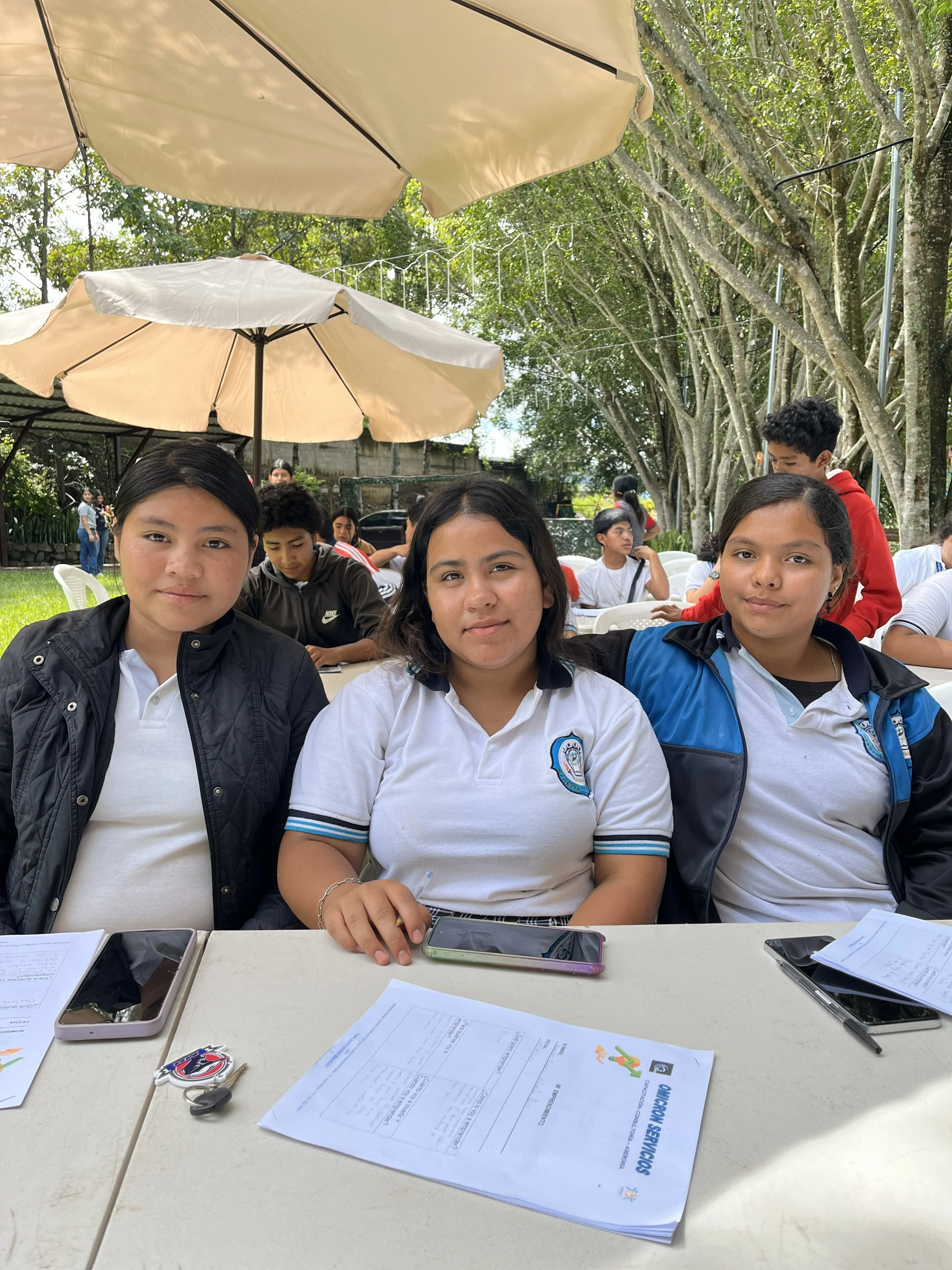 Jóvenes Capacitados en oficios y talleres